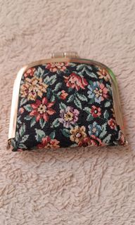 Tapestry kisslock coin purse