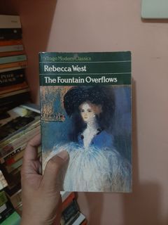 The Fountain Overflows - Rebecca West | Paperback Virago Modern Classic