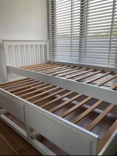 Trundle/Pull-out Wooden Bedframe with Drawers (Single)