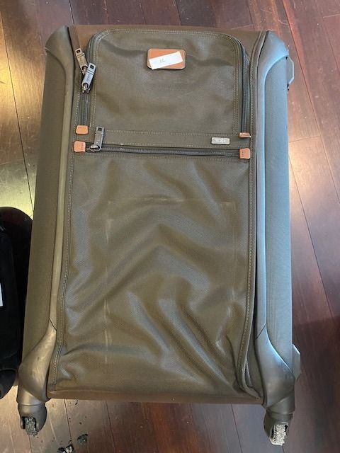 Used tumi luggage for sale discount
