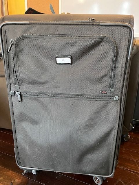 Used tumi luggage for sale hot sale