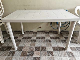 Uratex Table Bench Chairs