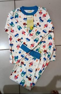 (Kategori: ) berada di . Dikirim oleh Adams_mom (ID iklan 1309956426, Gambar 1). Deskripsi: .
