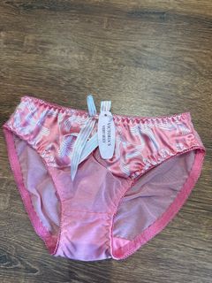 (Category: ) located in . Submitted by hers_by (Listing ID 1309952964, Image 1). Description: .