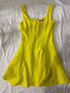 (Category: ) located in . Submitted by larasdecluttering (Listing ID 1309990641, Image 1). Description: .