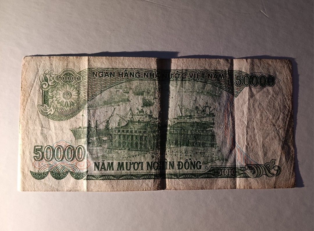 越南1994年50000盾一張中品F（DN0275148）, 興趣及遊戲, 收藏品及紀念品, 錢幣- Carousell