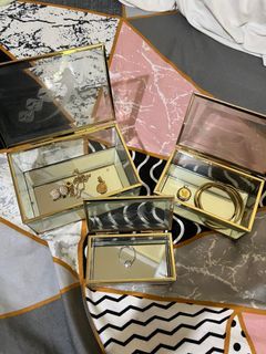 3 pc - Glass Jewelry box in Gold