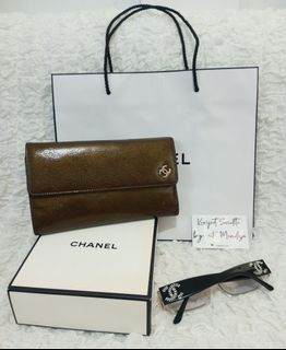 Auth  Chanel long wallet
