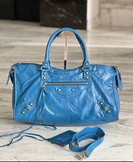 (Kategori: ) berada di . Dikirim oleh razhbags (ID iklan 1310192332, Gambar 1). Deskripsi: .