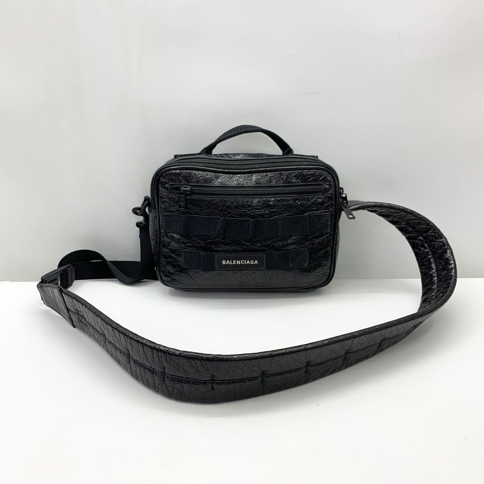 BALENCIAGA BLACK ARMY POUCH SHOULDER BAG 247028702 GI, Luxury