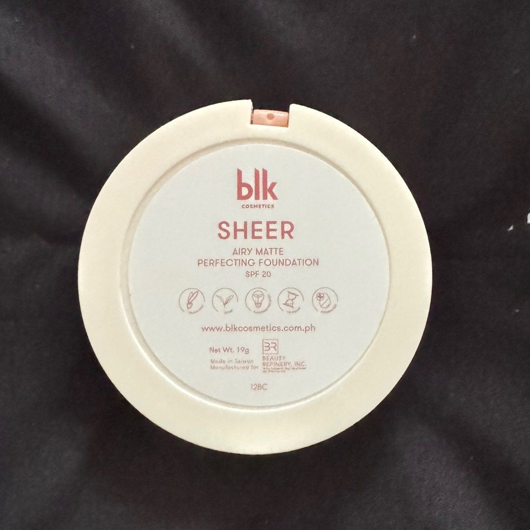 BLK Airy Matte Perfecting Foundation - SHEER (Category: Makeup) located in Marikina City. Submitted by virgo.bb (Listing ID 1310130657, Image 2). Description: ✨ bought last March ✨ used once for swatch.