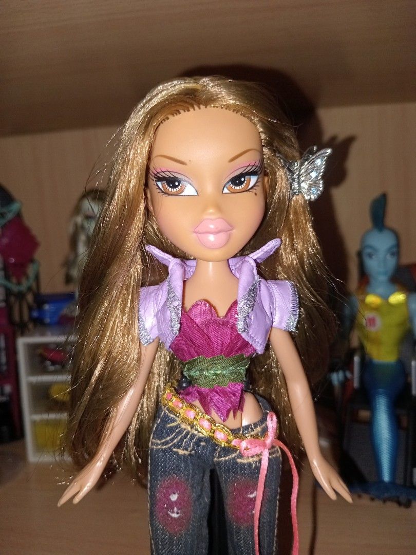 Bratz, Hobbies & Toys, Toys & Games on Carousell