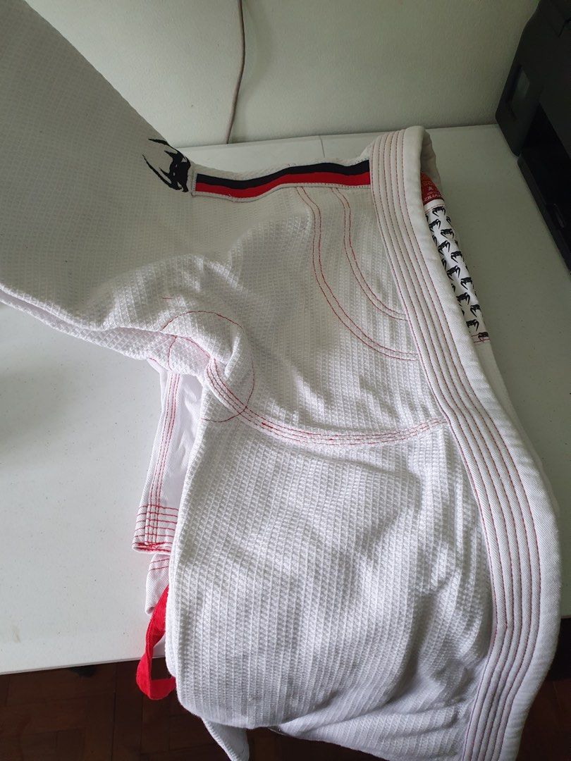 Brazilian Jiu-jitsu Gi (Category: Combat Sports) located in Quezon City. Submitted by caeshh (Listing ID 1310209132, Image 3). Description: Venum Gi (A2) RFS: Declutter/won't be using : Balik Puhunan only .