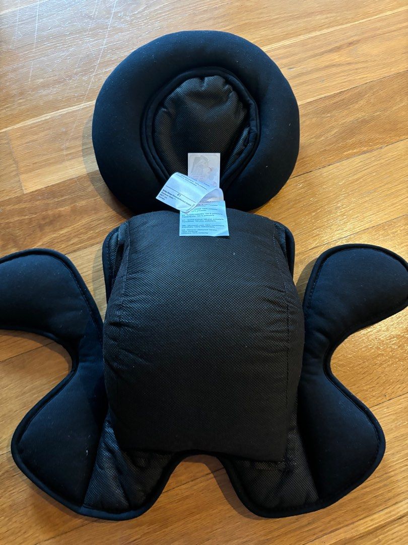 Britax car seat insert store