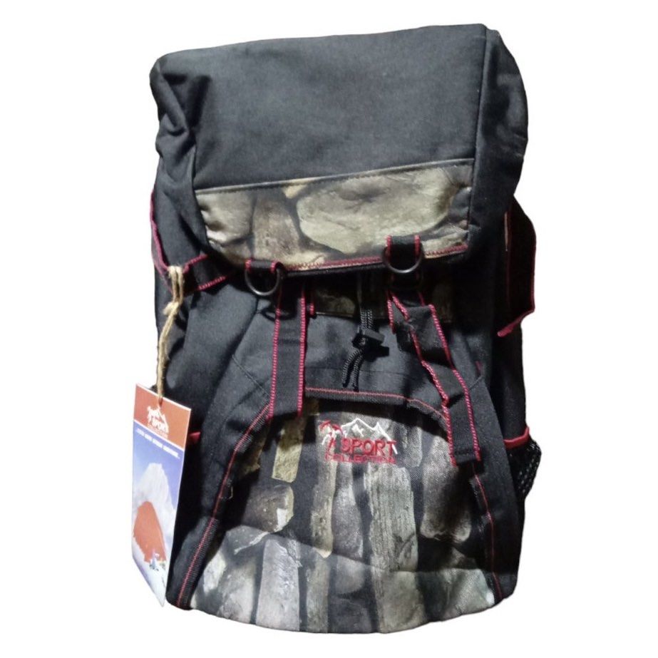 Camping Backpack (Category: Backpacks) located in Manila. Submitted by randomstuff.mnl (Listing ID 1310152096, Image 1). Description: .