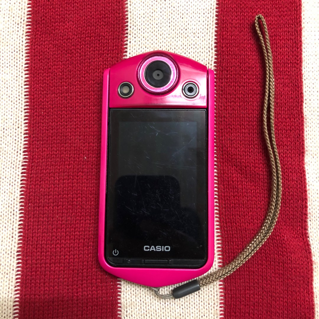 Casio Exilim EX-TR15 Camera Digital CCD, Photography, Cameras on Carousell