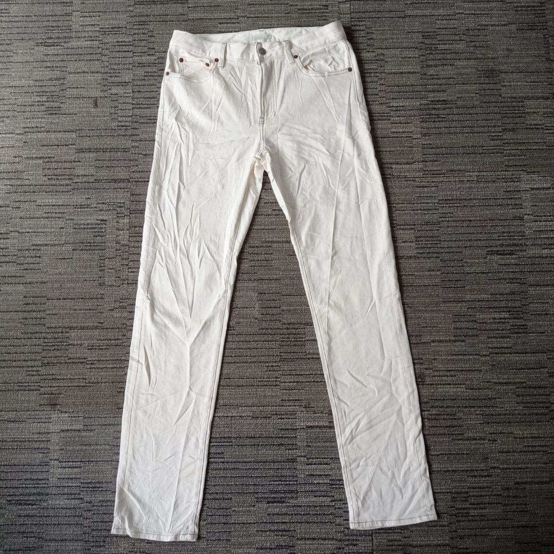 Celana jeans uniqlo slim cream, Fesyen Pria, Pakaian Bawahan di