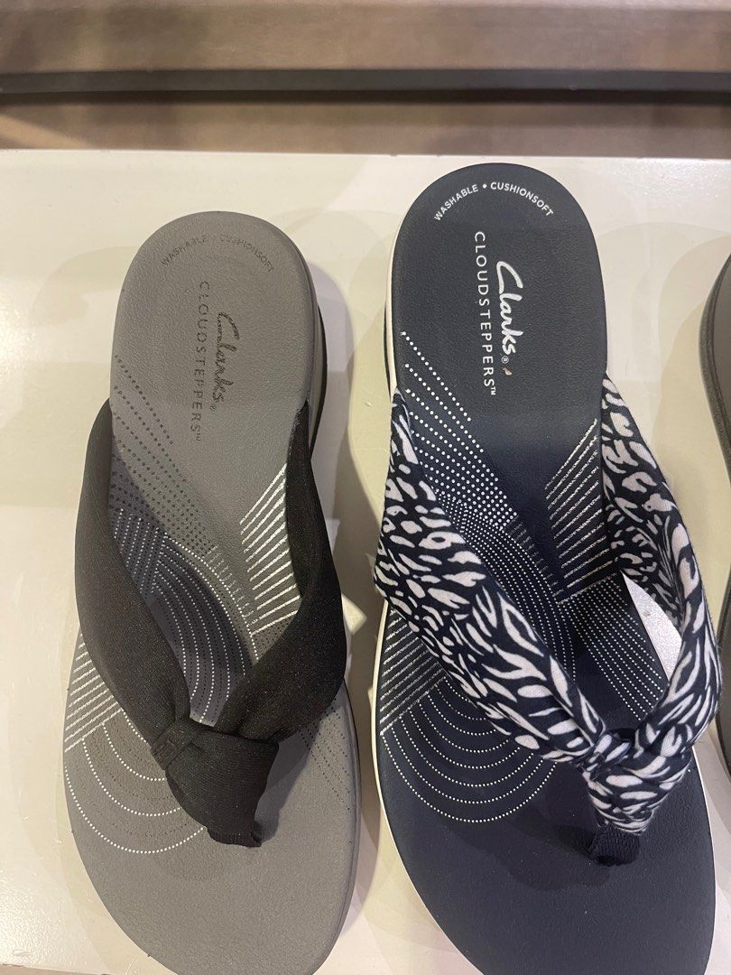 Clarks Cushion Soft Women s Fashion Footwear Flipflops and Slides on Carousell