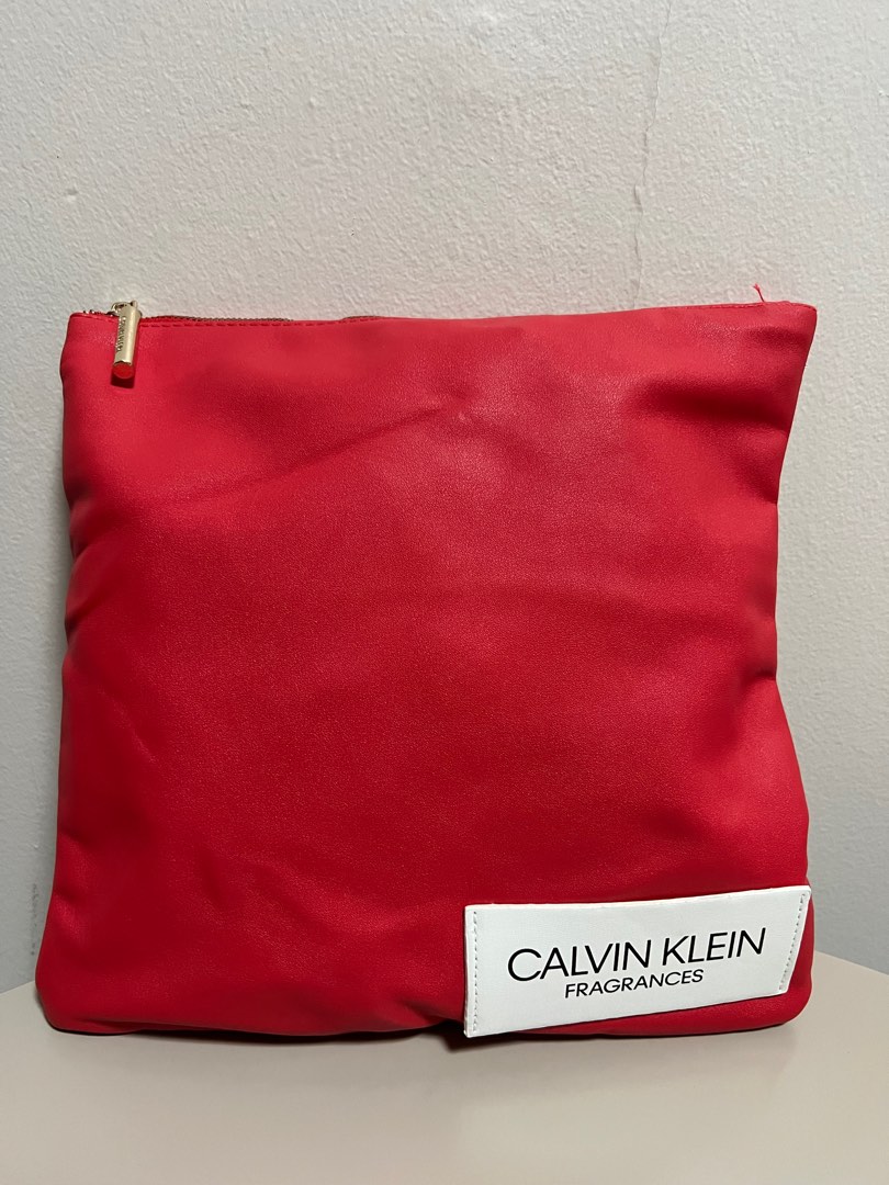 Clearance Authentic Calvin Klein Pouch Women s Fashion Bags Wallets Purses Pouches on Carousell