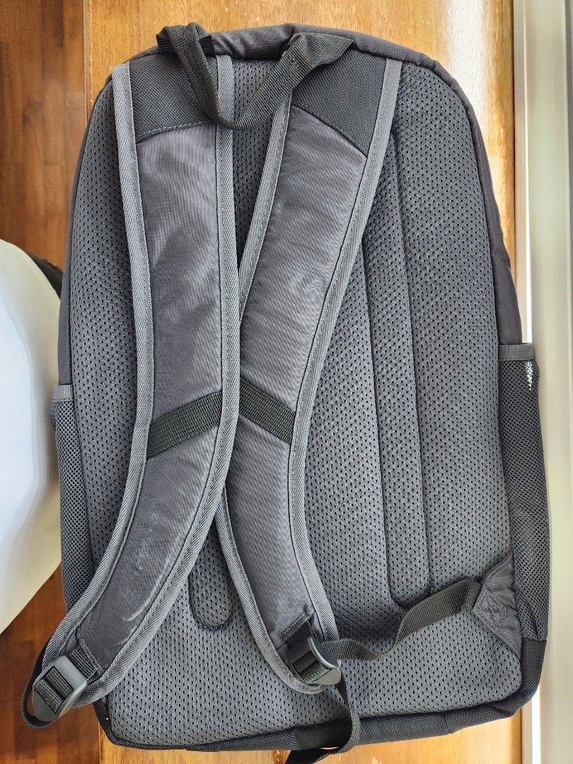 Dell urban backpack 15 Men s Fashion Bags Backpacks on Carousell