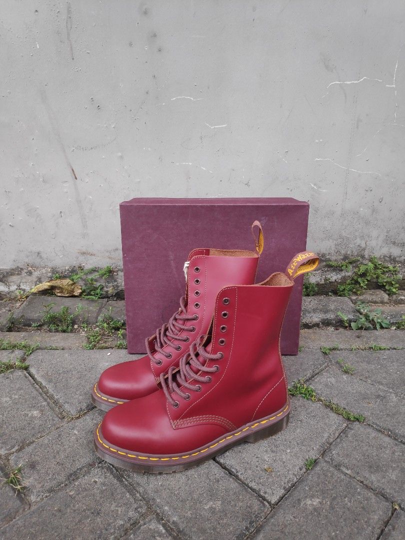 Dr. Martens 1490 Vintage Oxblood