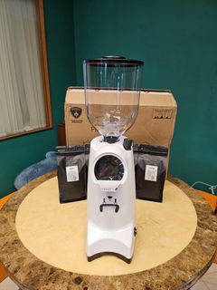 （分類：）位於 。 由 milton9492o499 提交（商品編號 1310171617，圖片 1）。簡介： 。