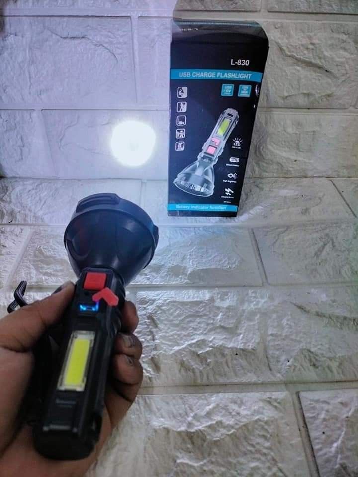 FLASHLIGHT (Category: Flashes) located in Quezon City. Submitted by fconnie15407950 (Listing ID 1310196024, Image 3). Description: .
