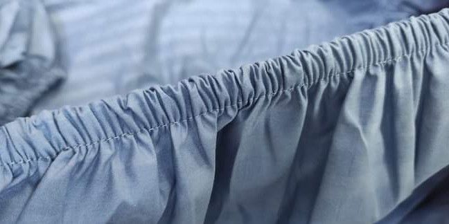 FULLY GARTERIZED 3 IN 1 BEDSHEET (Category: Bedding & Towels) located in Manila. Submitted by chedelm (Listing ID 1310126629, Image 3). Description: 3in1 bedsheet set FULLY GARTERIZED QUEEN SIZE ONLY Us cotton non fading 1 bedsheet 2 pillow case.