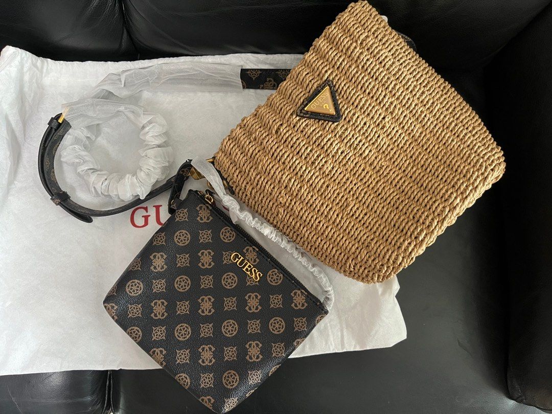 全新Guess藤袋連小手袋Convertible pouch, 名牌, 手袋及銀包- Carousell