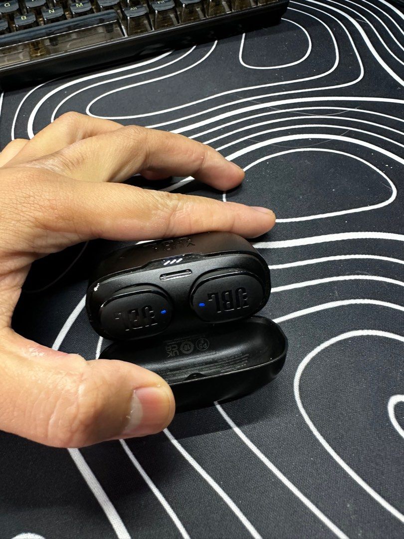 JBL TUNE 130 NC TWS, Audio, Earphones on Carousell