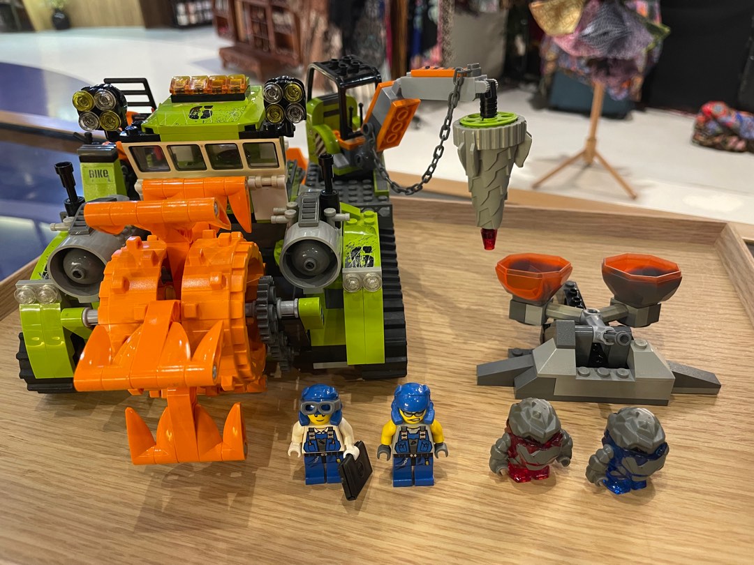 Lego power miners crystal sweeper best sale