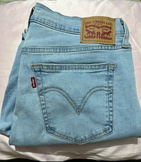 (Category: ) located in . Submitted by allkindsofstuff__ (Listing ID 1310170375, Image 1). Description: .