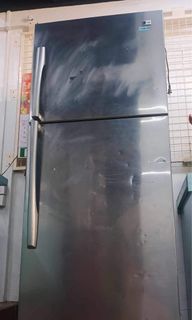 LG GR-M492YSC Refrigerator/Freezer 16.5 cu ft.