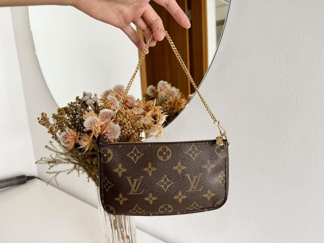 Louis Vuitton Pochette Accessoires Pouch Women s Fashion Bags Wallets Purses Pouches on Carousell