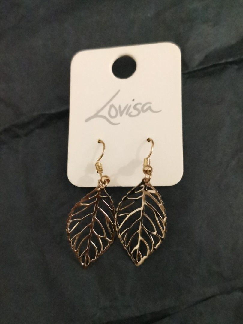 Lovisa leaf earrings online