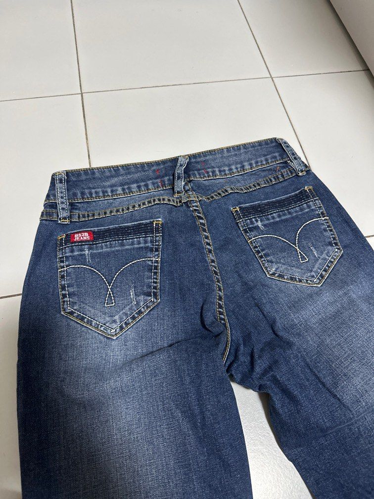 low waisted denim jeans with cute pockets Women s Fashion Bottoms Jeans Leggings on Carousell