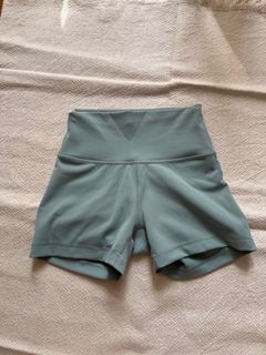 （分類：）位於 。 由 kat_catk 提交（商品編號 1310138902，圖片 1）。簡介： 。