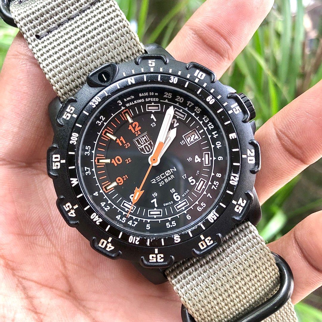 Luminox recon 8800 hotsell