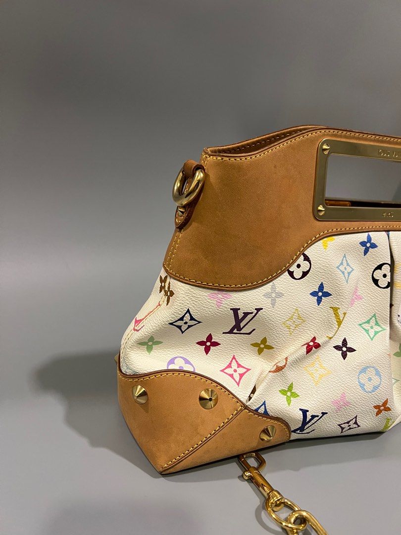 LV MULTICOLOR JUDY MM SIZE(TAKASH MURAKAMI) (Category: Luxury Bags & Wallets) located in Binalonan. Submitted by sheenaluxarchive (Listing ID 1310190655, Image 3). Description: LV MULTICOLOR JUDY MM SIZE (TAKASHI MURAKAMI) RANK A-AB. no major flaws. guaranteed authentic 100% 39.5k slight nego. ONHAND PINAS(can ship worldwide) 📍PANGASINAN feel free to dm me..