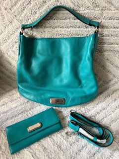 MARC JACOBS HOBO BAG with Free Wallet
