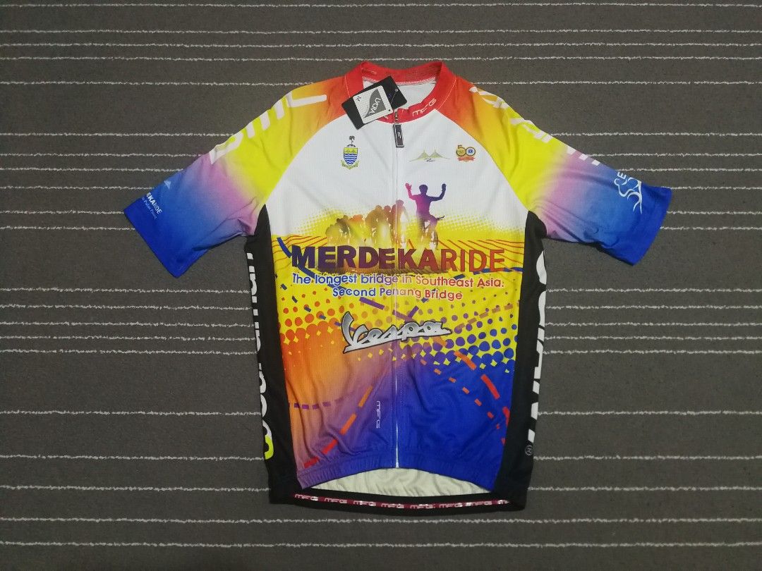 mff X vespa X GIANT MERDEKA RIDE M, Sports Equipment, Bicycles & Parts ...