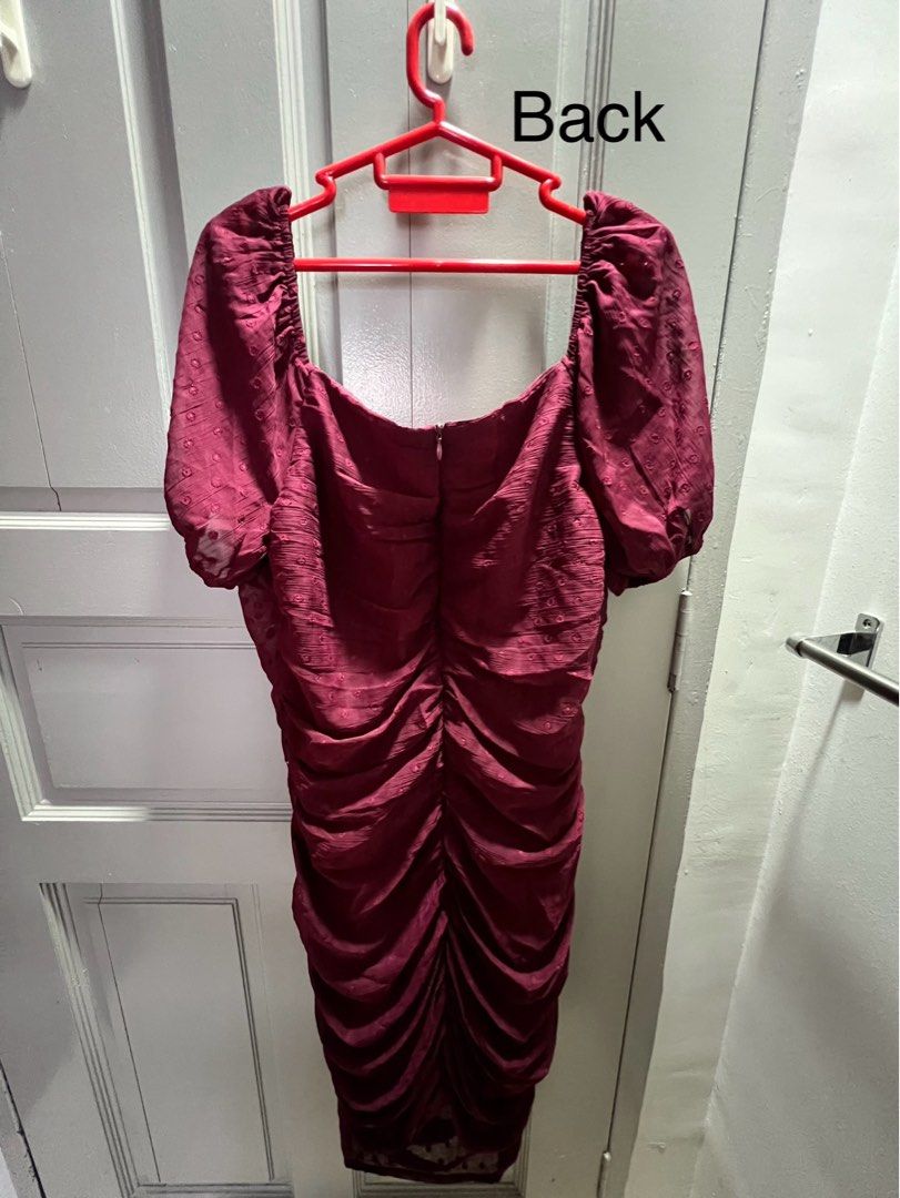 MOVING OUT SALE Maroon ruched dress Women s Fashion Dresses Sets Dresses on Carousell