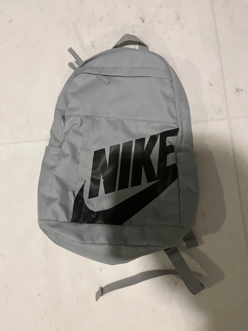 Light gray nike backpack shop