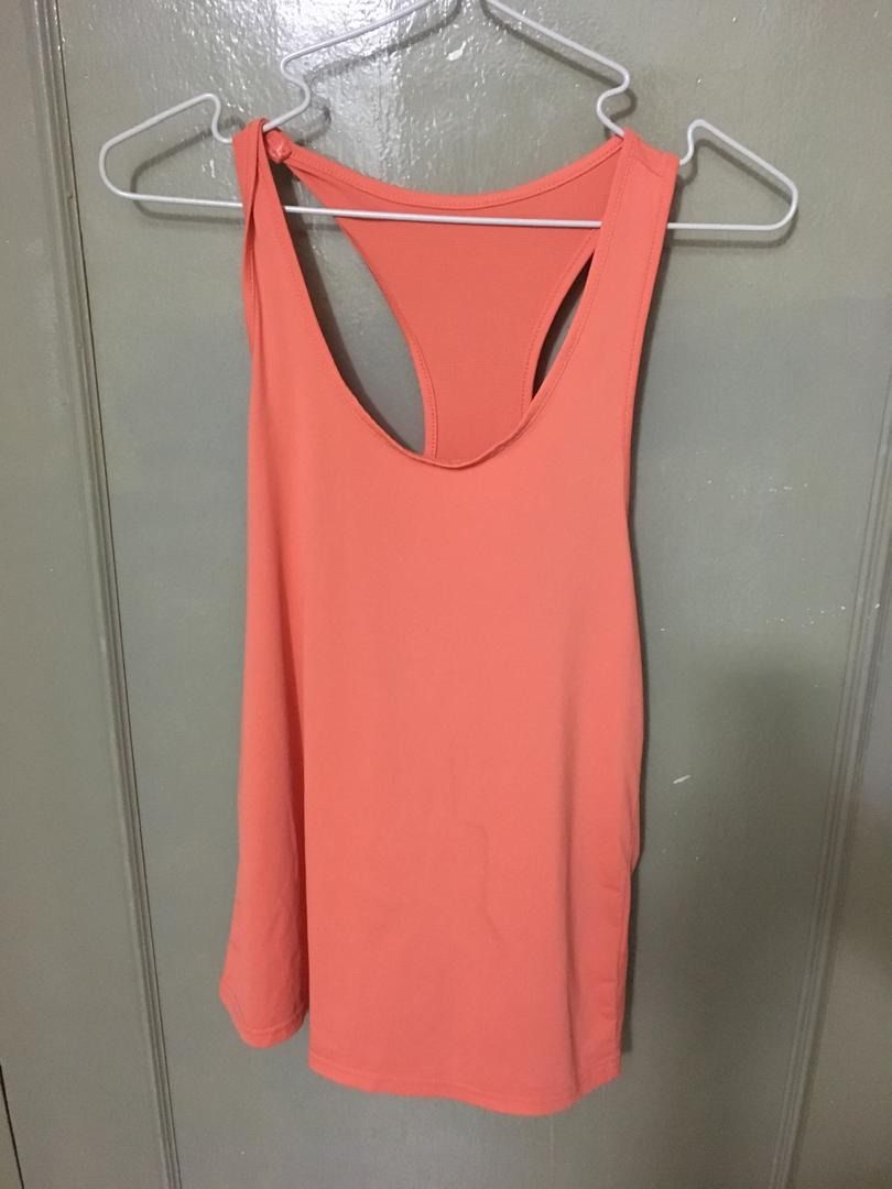 ORANGE SINGLETS (Category: Other Tops) located in Gelugor. Submitted by jane1love (Listing ID 1310225312, Image 2). Description: Measurement in Inches: Length : 25.