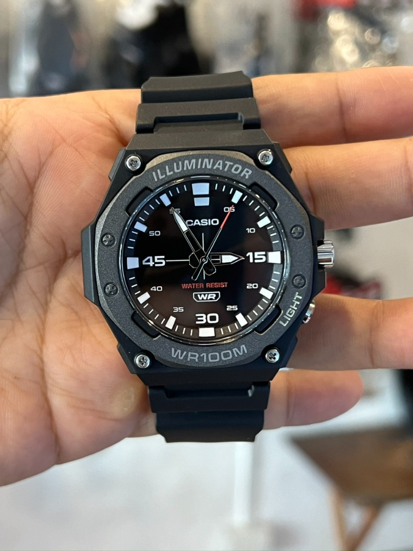 CASIO MW-610H-1AV Orologio Uomo Analogico | Cassa E Cinturino In Resina | Quadrante Nero | Impermeabile 100 Metri
