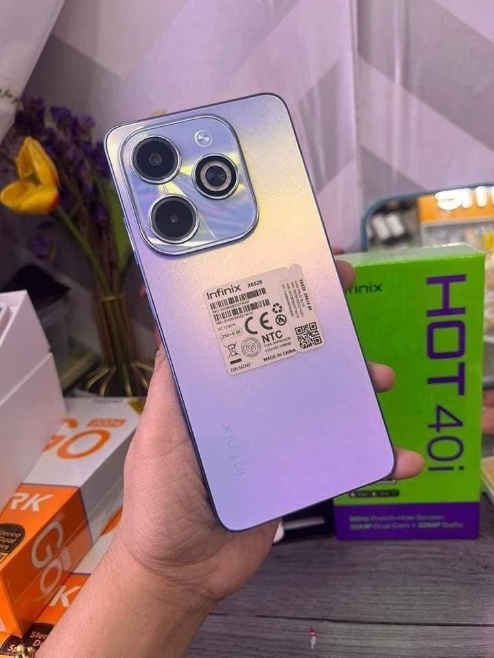 Original Hot 40i Cellphone (Category: Android Others) located in Talavera. Submitted by jayreensbeautique (Listing ID 1310077826, Image 1). Description: Updated price ❗ original hot 40i Ntc approved 128gb 1yr warranty Rt: ₱5,540 Rs: ₱5,490 MNM9DS-ELGF.