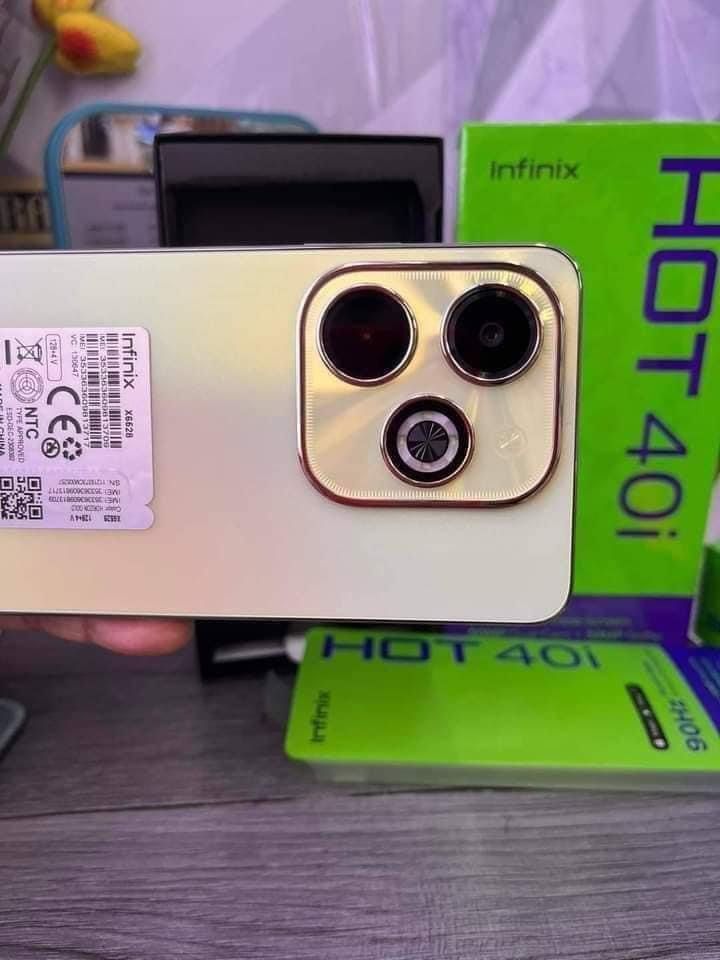 Original Hot 40i Cellphone (Category: Android Others) located in Talavera. Submitted by jayreensbeautique (Listing ID 1310077826, Image 3). Description: Updated price ❗ original hot 40i Ntc approved 128gb 1yr warranty Rt: ₱5,540 Rs: ₱5,490 MNM9DS-ELGF.