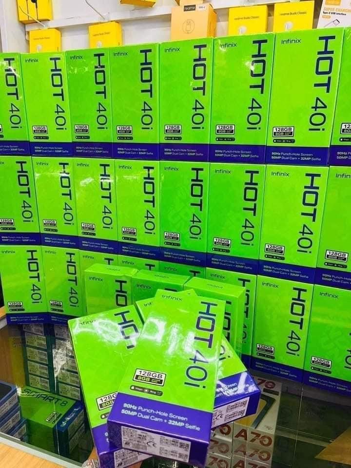 Original Hot 40i Cellphone (Category: Android Others) located in Talavera. Submitted by jayreensbeautique (Listing ID 1310077826, Image 2). Description: Updated price ❗ original hot 40i Ntc approved 128gb 1yr warranty Rt: ₱5,540 Rs: ₱5,490 MNM9DS-ELGF.
