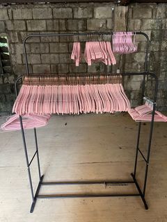 (Category: ) located in . Submitted by everyonescloset (Listing ID 1310128960, Image 1). Description: .