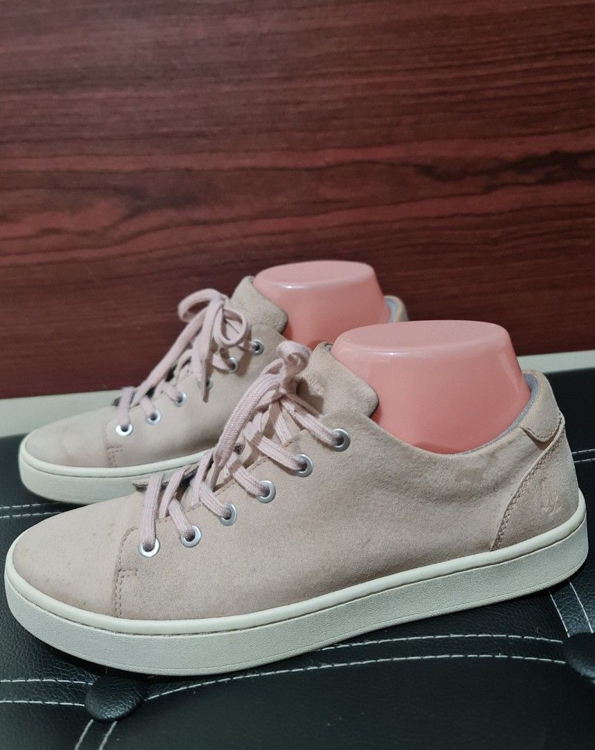 Preloved hush puppies hotsell